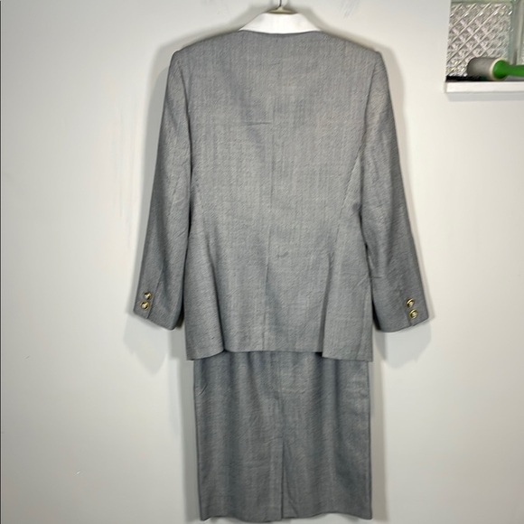 Emily… Vintage 80’s Gray and White Plaid Gingham Suit Jacket + Skirt - Picture 7 of 16